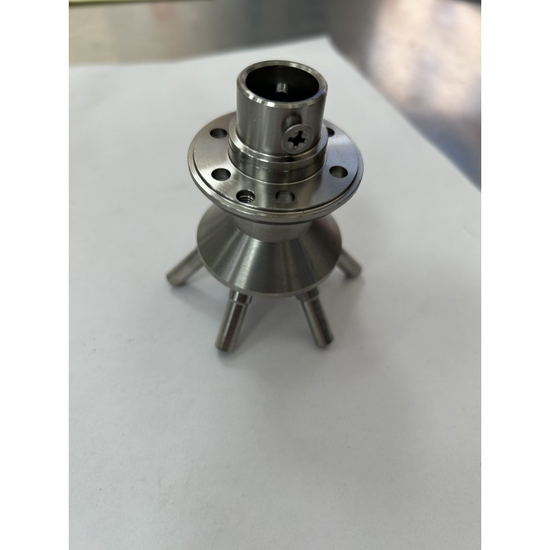 RECAMBIO BAXI    Distribuidor quemador CRONO 8 G       121307997